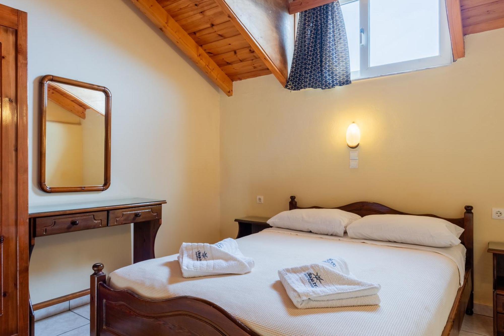 Village Inn Studios & Family Apartments ลากานาส ภายนอก รูปภาพ